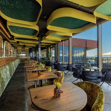 Strandhotel Het Hoge Duin 4*