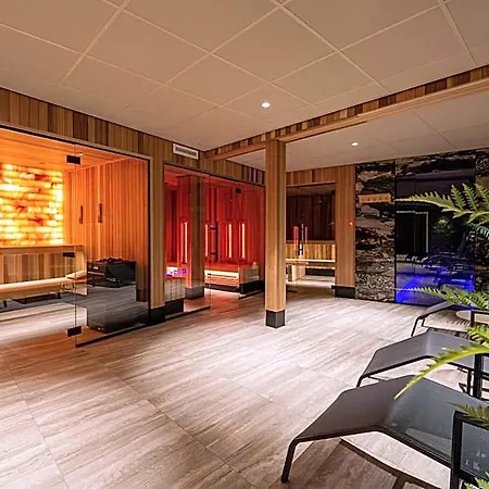 Strandhotel Het Hoge Duin Hotel 4*