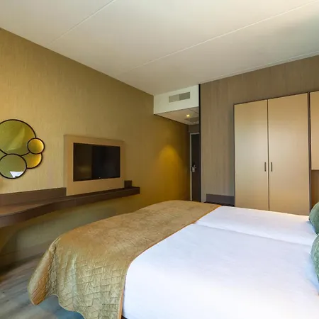 Strandhotel Het Hoge Duin Hotel 4*